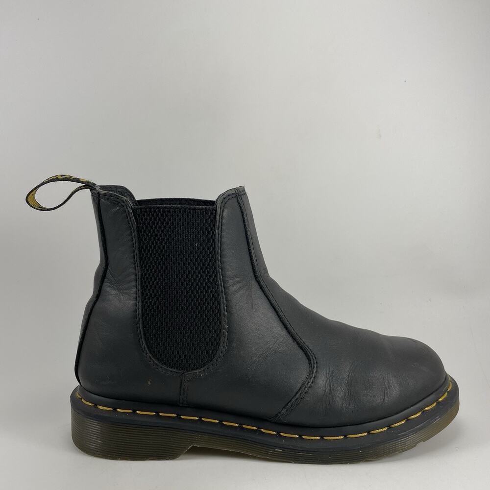 Dr. Martens 2976 Black Leather Chelsea Boots Womens Size 7 Slip On Ankle Boots